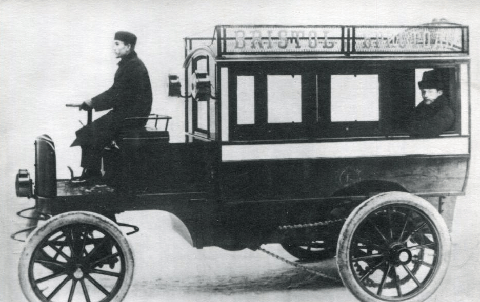 Ретроавтомобили.Электрический омнибус завода Дукс. 1902г.